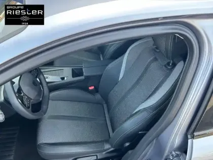 Photo 10 Peugeot 308  SW PureTech 130ch S&S EAT8