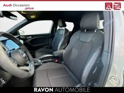 Photo 15 Audi A1  Sportback 30 TFSI 116 ch S tronic 7