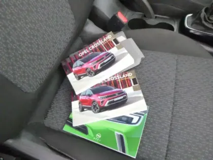 Photo 10 Opel Crossland  1.2 Turbo 110ch Edition