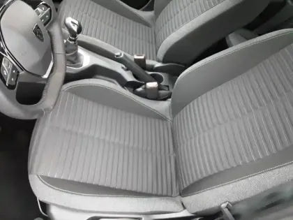 Photo 10 Peugeot 208  PureTech 100 S&S BVM6