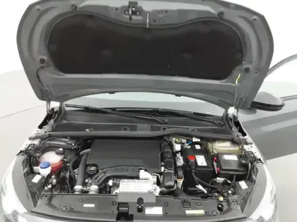 Photo 14 Peugeot 208  PureTech 100 S&S BVM6