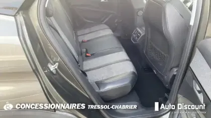 Photo 21 Peugeot 3008  1.6 BlueHDi 120ch S&S BVM6 Allure