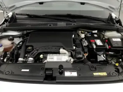 Photo 6 Peugeot 208 Gén. II Ph1 NG Style 5