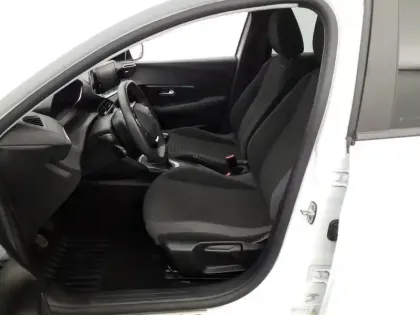 Photo 8 Peugeot 208 Gén. II Ph1 NG Style 5