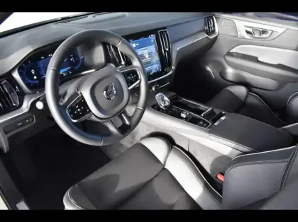 Photo 22 Volvo V60  T6 AWD 253+145ch Plus Style Dark Geartronic 8