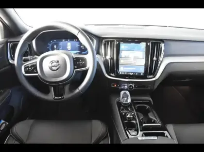 Photo 26 Volvo V60  T6 AWD 253+145ch Plus Style Dark Geartronic 8