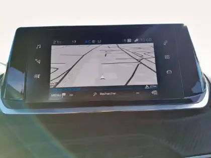 Photo 44 Peugeot 2008  PureTech 100 S&S BVM6