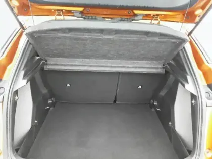 Photo 5 Peugeot 2008  Moteur électrique 136 ch