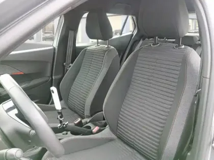 Photo 9 Peugeot 2008  PureTech 100 S&S BVM6