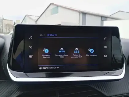 Photo 13 Peugeot 208  PureTech 75 S&S BVM5