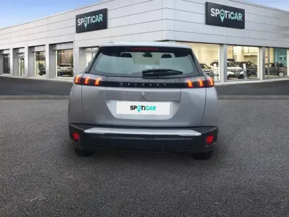 Photo 4 Peugeot 2008  PureTech 100 S&S BVM6