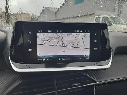 Photo 44 Peugeot 2008  PureTech 100 S&S BVM6