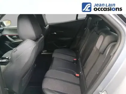 Photo 37 Peugeot 2008  PureTech 130 S&S EAT8