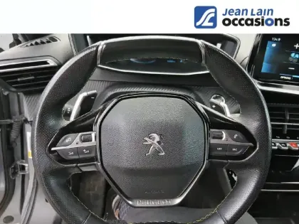 Photo 53 Peugeot 2008  PureTech 130 S&S EAT8