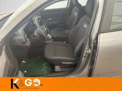 Photo 39 Dacia Duster Gén. III Ph1 Expression 5