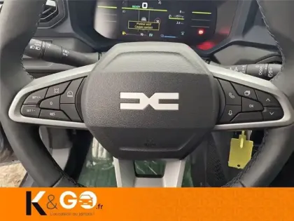Photo 261 Dacia Duster HYBRID 140 4X2