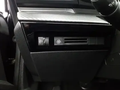 Photo 18 Peugeot 508  BlueHDi 130 ch S&S EAT8 Active Business