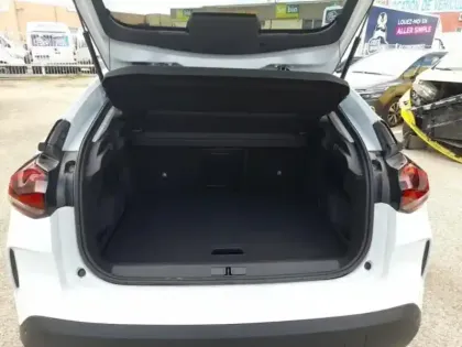 Photo 14 Citroën C4  1.2 Hybride 136ch S&S MAX Automatique