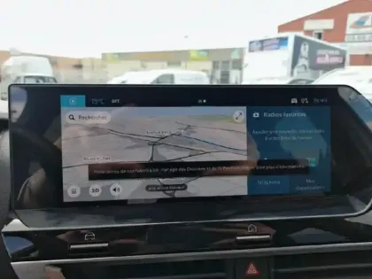 Photo 9 Citroën C4  1.2 Hybride 136ch S&S MAX Automatique