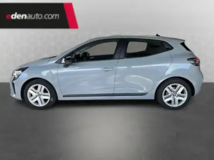 Photo 1 Renault Clio  E-Tech full hybrid 145 GSR2