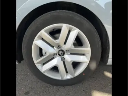 Photo 8 Renault Clio  E-Tech full hybrid 145 GSR2