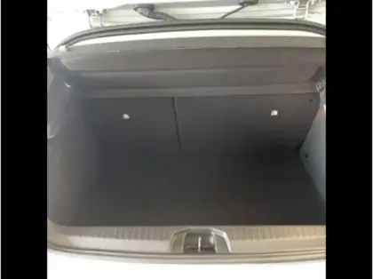 Photo 9 Renault Clio  E-Tech full hybrid 145 GSR2