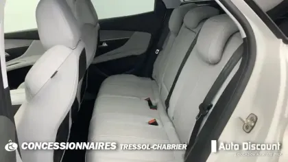 Photo 21 Peugeot 3008  Puretech 130ch S&S EAT8 Allure