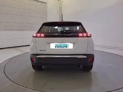 Photo 4 Peugeot 2008  PureTech 100 S&S BVM6