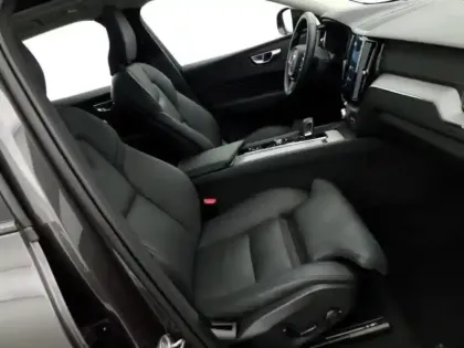 Photo 8 Volvo Xc60  T6 AWD 253 + 145ch  Plus Style Dark Geartronic