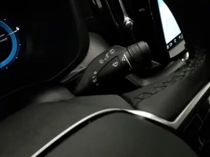 Photo 11 Volvo Xc60  T6 AWD 253 + 145ch  Plus Style Dark Geartronic