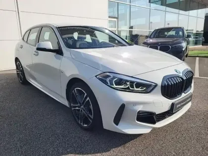 Photo 11 BMW Serie 1 Série 1 116iA 109ch M Sport DKG7