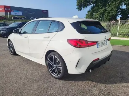 Photo 12 BMW Serie 1 Série 1 116iA 109ch M Sport DKG7