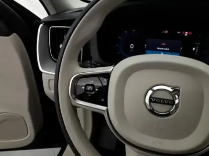 Photo 14 Volvo Xc60  T6 AWD 253 + 145ch Utimate Style Dark Geartronic