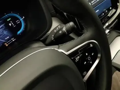 Photo 11 Volvo Xc60  T6 AWD 253 + 145ch Ultra Style Dark Geartronic