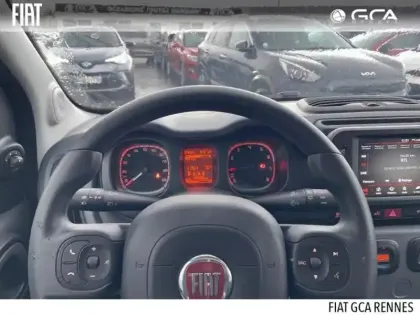 Photo 7 Fiat Panda  1.0 70ch BSG S&S City Cross