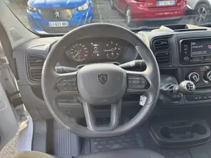 Photo 8 Peugeot Boxer  FOURGON TOLE 3.5 T L3H3 140 S&S BVM6