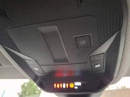 Photo 82 Peugeot 308  PHEV 180 e-EAT8