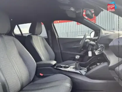 Photo 8 Peugeot 2008  1.2 PureTech 130ch S/S Allure GPS Camera Carplay