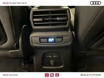 Photo 31 Audi Q4  e-tron 45 285 ch 82 kWh