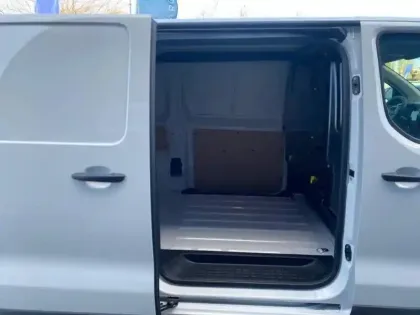 Photo 15 Peugeot Expert  FGN TOLE M BLUEHDI 145 BVM6