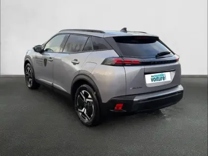 Photo 6 Peugeot 2008  Electrique 54 kWh 156 ch