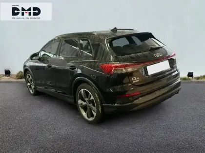 Photo 2 Audi Q4  e-tron 35 170 ch 55 kW