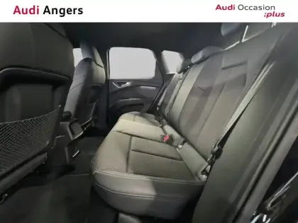 Photo 31 Audi Q4  e-tron 35 170 ch 55 kW