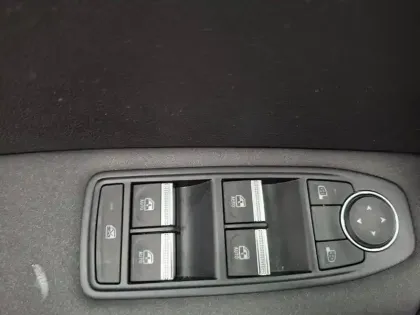 Photo 42 Renault Captur  TCe 90