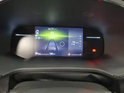 Photo 49 Renault Captur  TCe 90