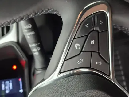 Photo 45 Renault Captur  TCe 90