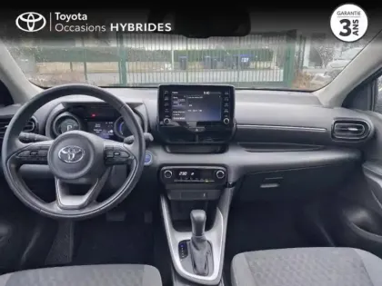 Photo 15 Toyota Yaris  116h Design 5p MY22