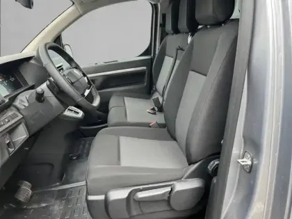 Photo 32 Peugeot Expert E- FGN M ELECTRIQUE 100KWH 136CH BATTERIE 75 KWH