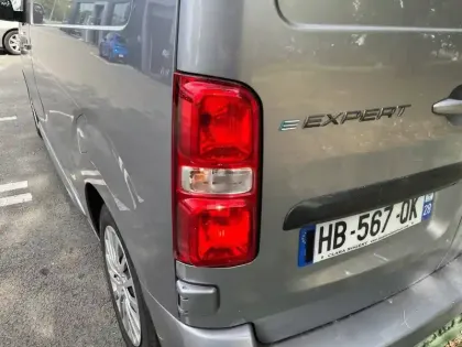 Photo 38 Peugeot Expert E- FGN M ELECTRIQUE 100KWH 136CH BATTERIE 75 KWH
