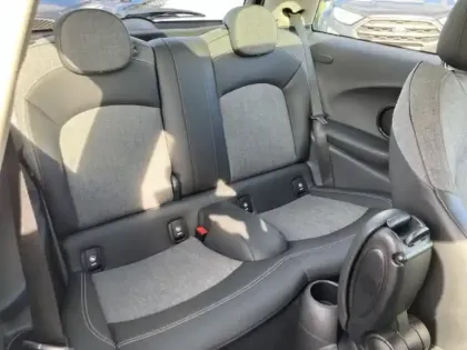 Photo 26 Mini Mini  Cooper 136ch Edition Greenwich BVA7 109g